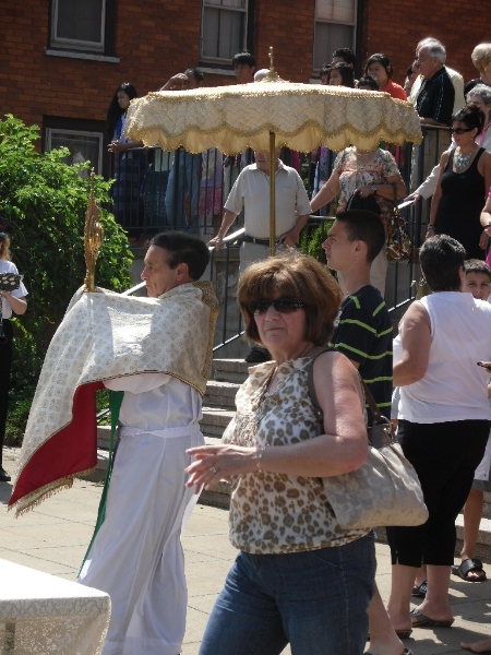 festival-procession-2013-09
