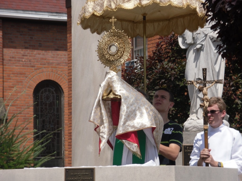 festival-procession-2013-34