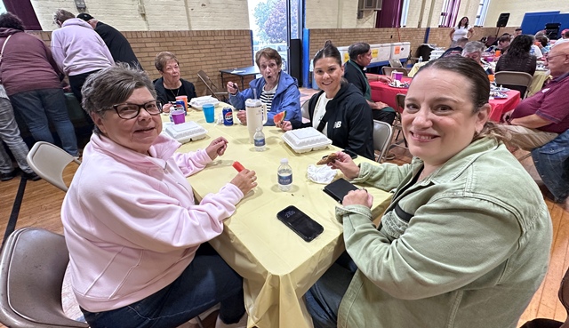 VOLUNTEER-BBQ-17
